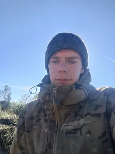 женя